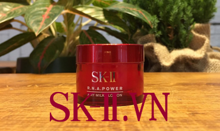 Kem chống lão hóa cho da dầu SK-II RNA Power Airy Milky Lotion 15g milky15 1 e1610885374496 1024x612 - Kem chống lão hóa cho da dầu SK-II RNA Power Airy Milky Lotion 15g