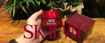 Kem chống lão hóa SK-II cho da dầu RNA Power Airy Milky Lotion 80g milky80 1024x425 - Kem chống lão hóa SK-II cho da dầu RNA Power Airy Milky Lotion 80g