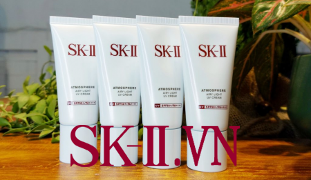 airyuv2 e1611467819851 1024x594 - Kem Chống Nắng SK-II Atmosphere Airy Light UV Cream SPF50+/PA++++ 30g