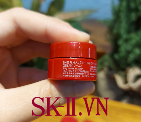 Combo 3 Kem Mắt SK-II RNA Power Eye Cream Radical New Age 2.5g mat mini 1 1024x888 - Combo 3 Kem Mắt SK-II RNA Power Eye Cream Radical New Age 2.5g