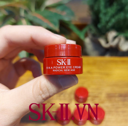 Combo 3 Kem Mắt SK-II RNA Power Eye Cream Radical New Age 2.5g mat mini 1024x1008 - Combo 3 Kem Mắt SK-II RNA Power Eye Cream Radical New Age 2.5g