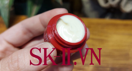 Set dưỡng da mini SK-II Experience Kit 5 (6 sản phẩm) mat mini 3 e1611388914373 1024x553 - Set dưỡng da mini SK-II Experience Kit 5 (6 sản phẩm)